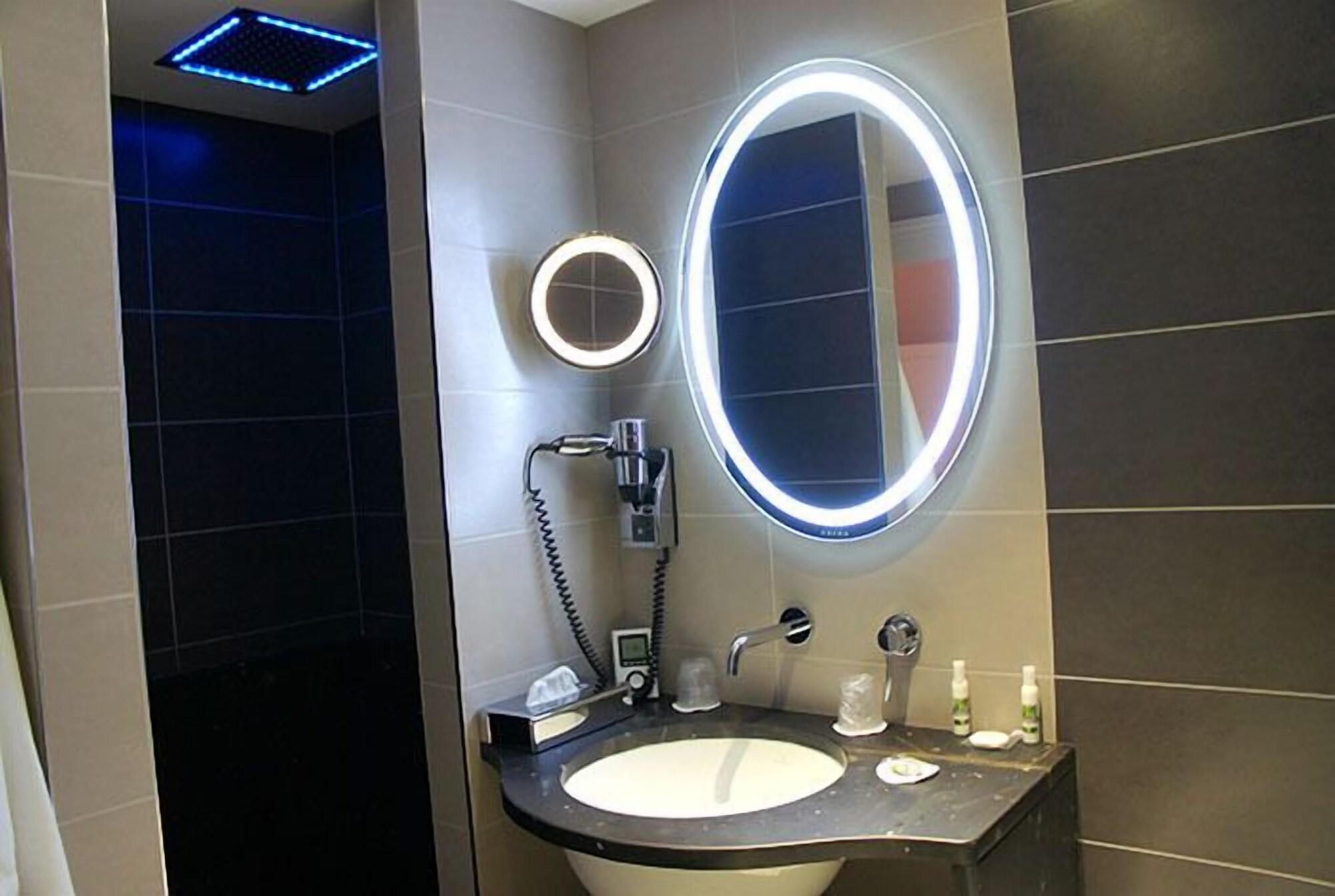La Cour Berbisey - Teritoria Guest house Dijon
